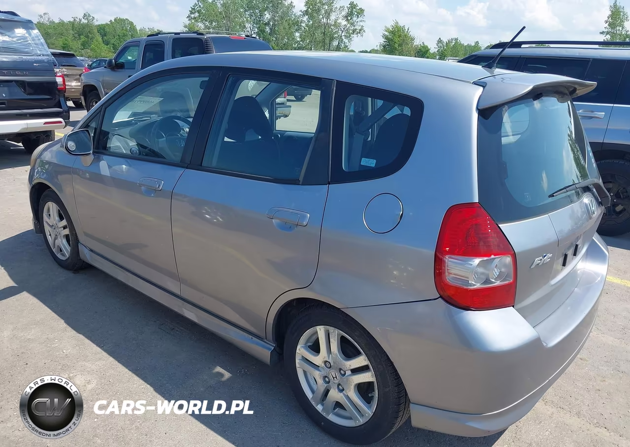 2008 Honda Fit Sport VIN:JHMGD37608S000285 - 3