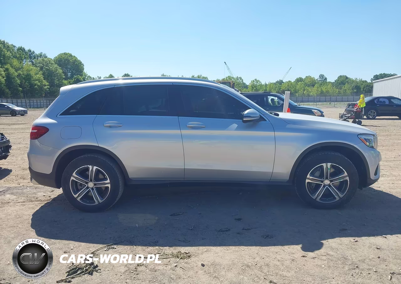 2017 Mercedes-Benz Glc 300 4Matic VIN:WDC0G4KB5HF152327 - 13