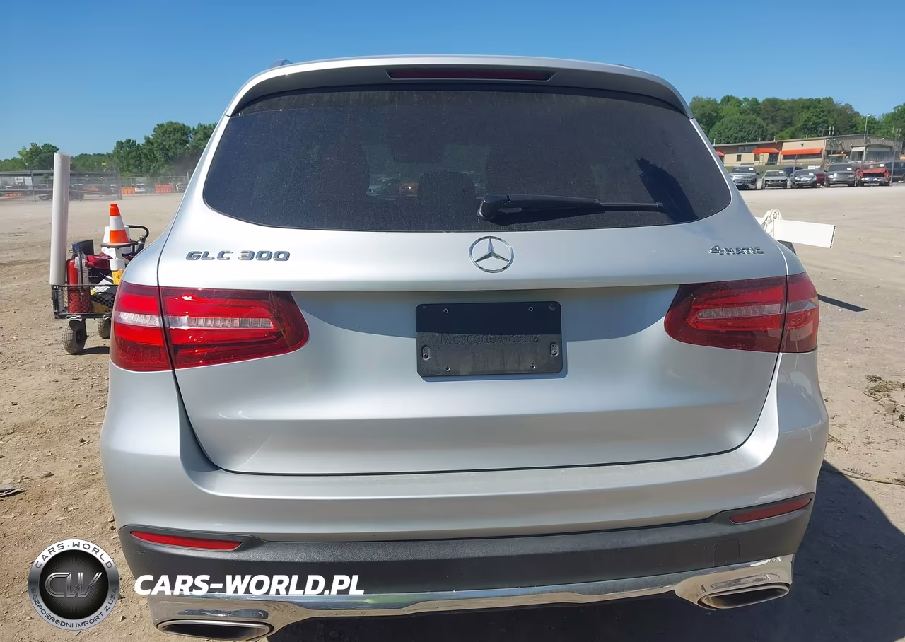 2017 Mercedes-Benz Glc 300 4Matic VIN:WDC0G4KB5HF152327 - 16