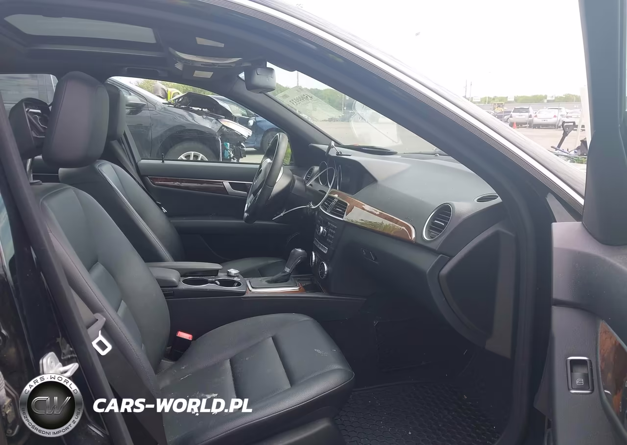 2014 Mercedes-Benz C 300 Sport 4Matic VIN:WDDGF8ABXEG186176 - 5