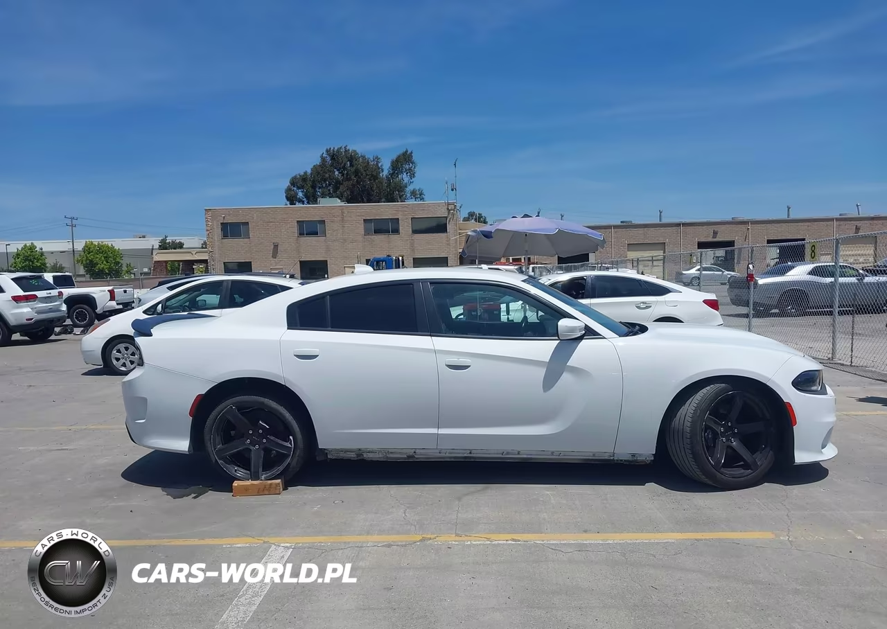 2022 Dodge Charger Scat Pack VIN:2C3CDXGJ1NH189970 - 14