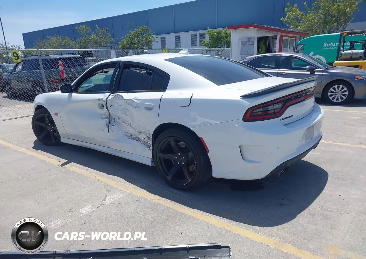 2022 Dodge Charger Scat Pack VIN:2C3CDXGJ1NH189970 - 3