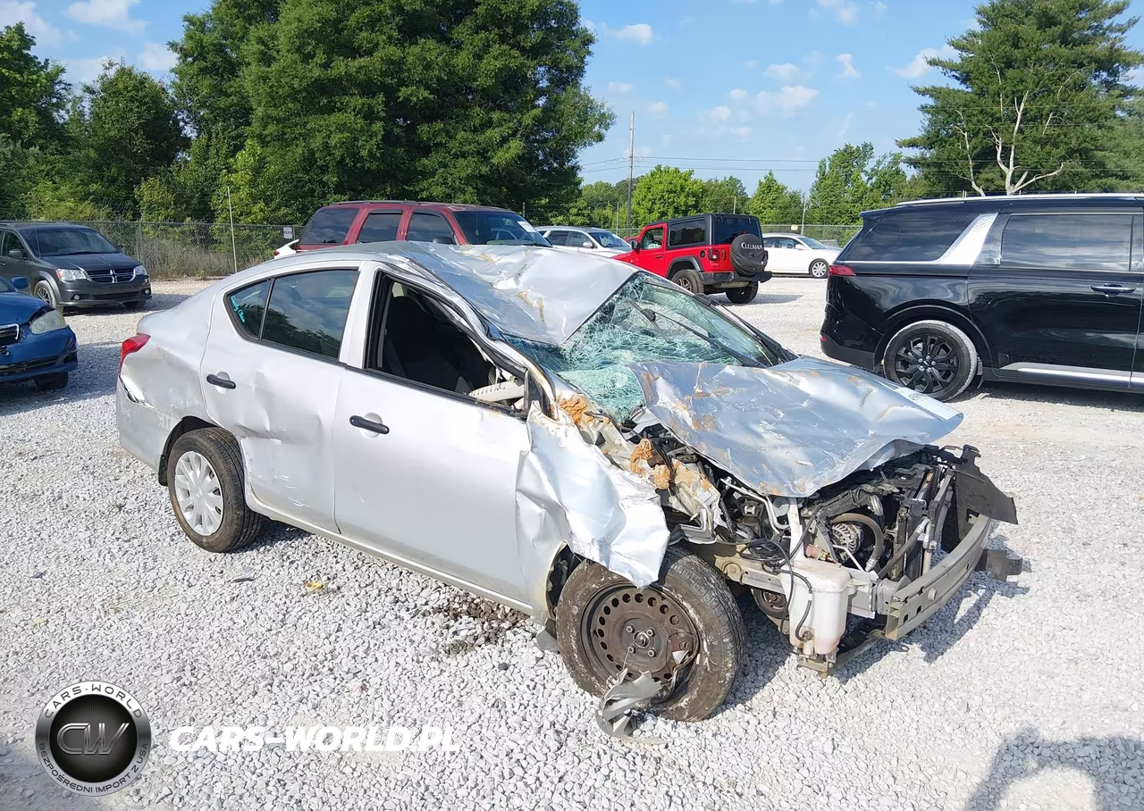 2017 Nissan Versa 1.6 S
