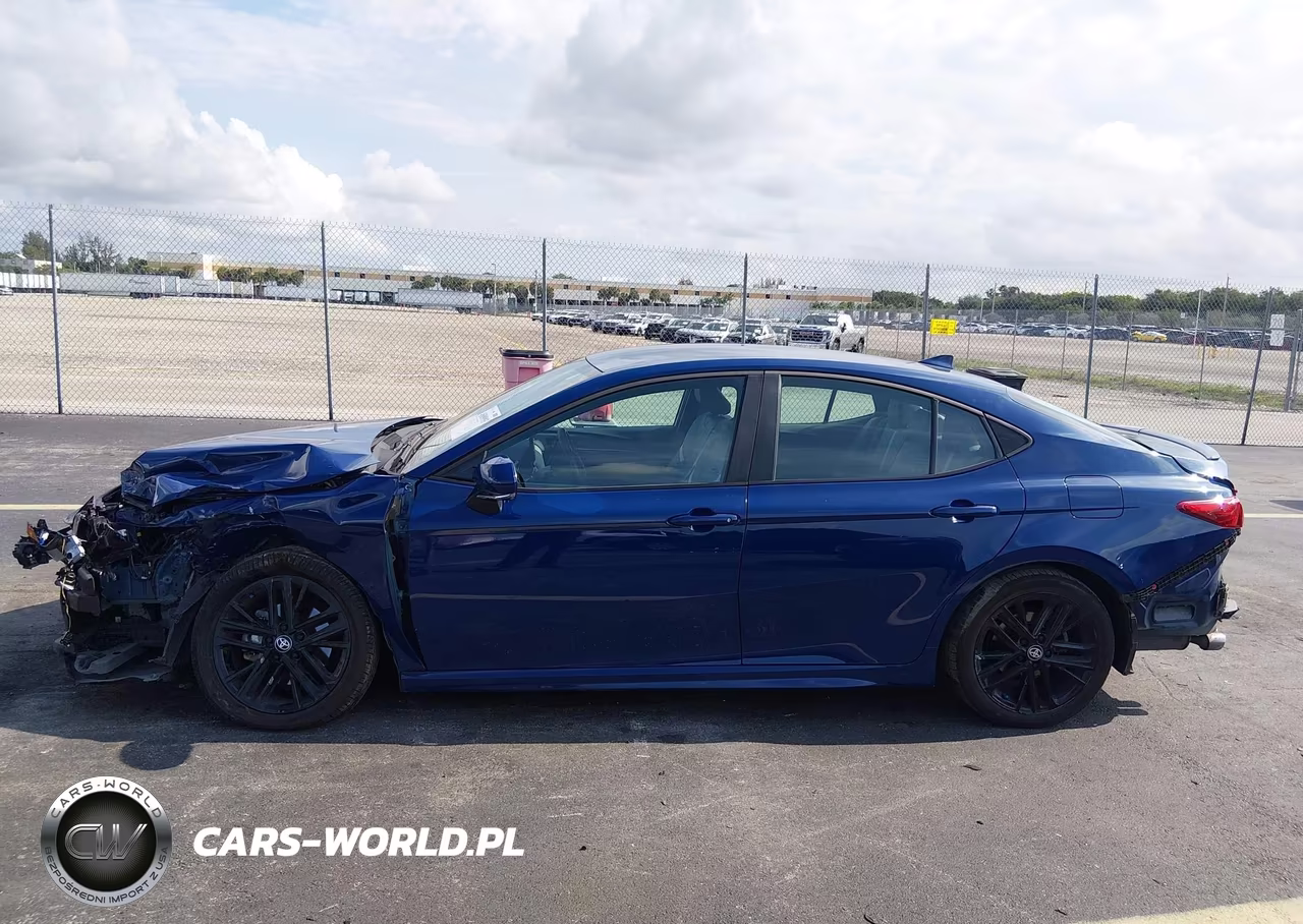 2026 Toyota Camry Se VIN:4T1DAACK8TU213241 - 15