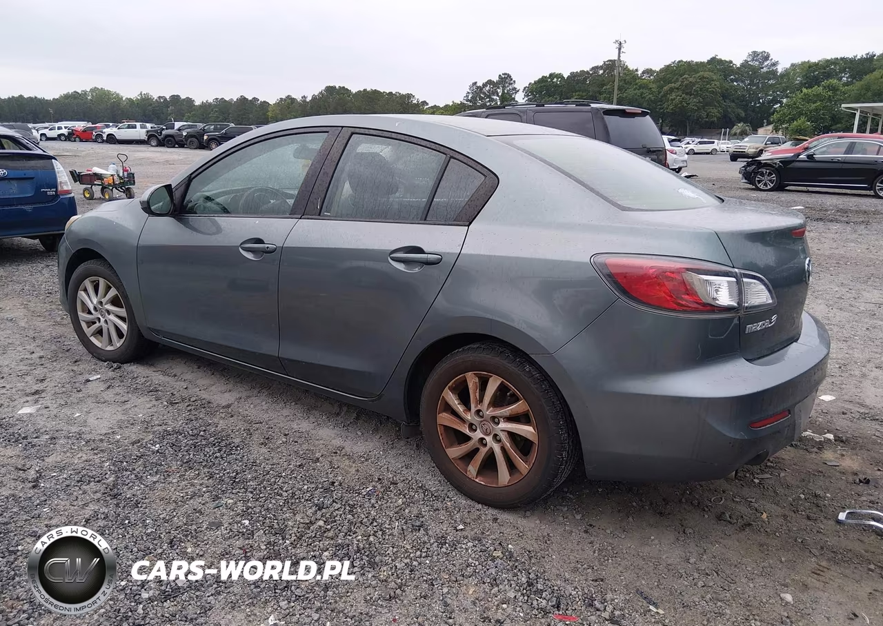 2012 Mazda Mazda3 I Touring VIN:JM1BL1V82C1583058 - 3