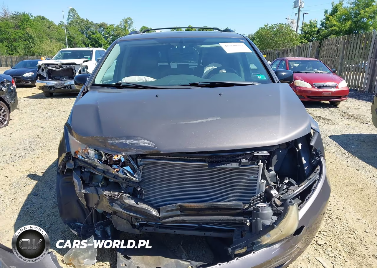 2012 Honda Odyssey Touring-Touring Elite VIN:5FNRL5H9XCB071226 - 12