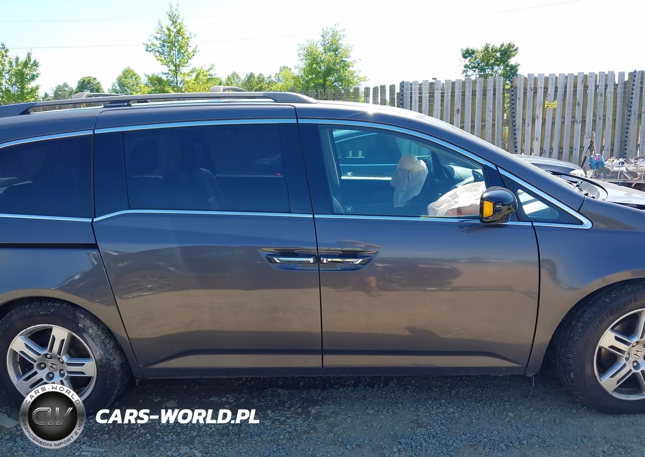 2012 Honda Odyssey Touring-Touring Elite VIN:5FNRL5H9XCB071226 - 13