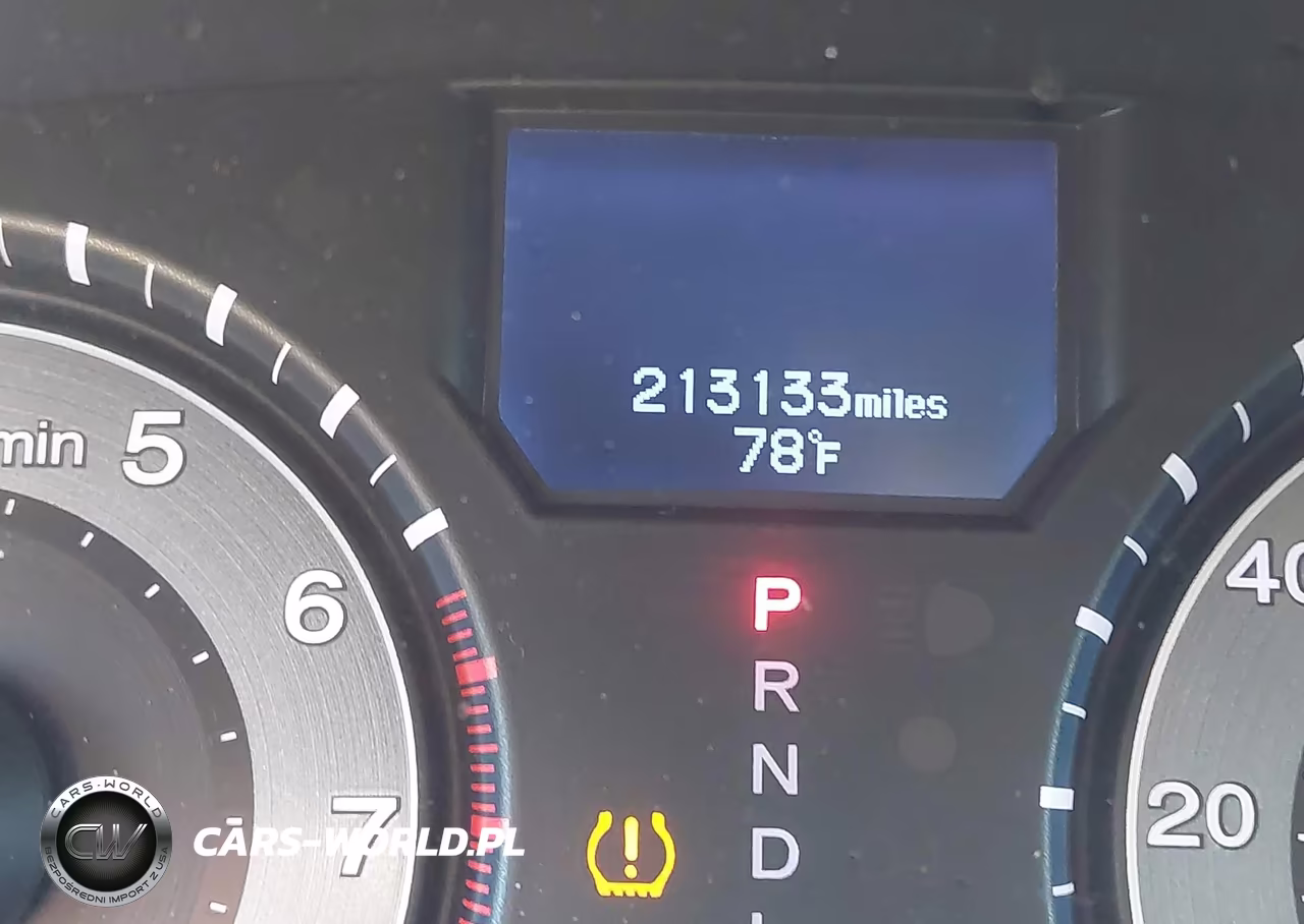 2012 Honda Odyssey Touring-Touring Elite VIN:5FNRL5H9XCB071226 - 15