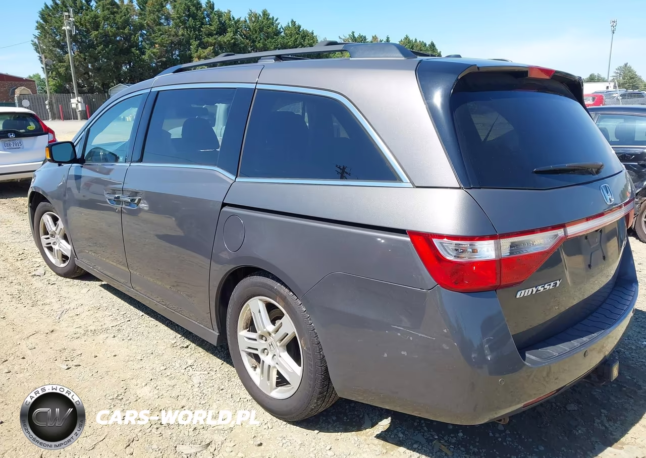 2012 Honda Odyssey Touring-Touring Elite VIN:5FNRL5H9XCB071226 - 3