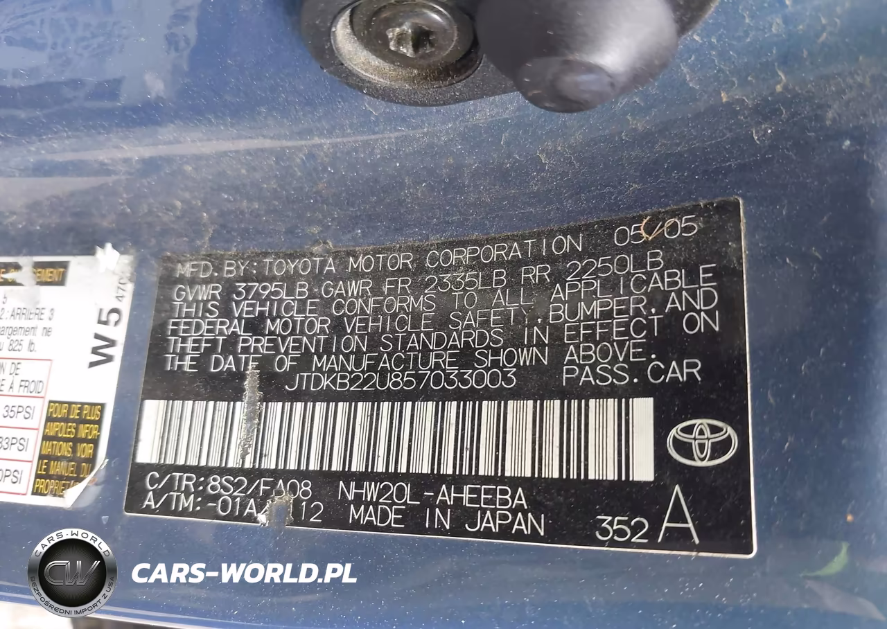 2005 Toyota Prius VIN:JTDKB22U857033003 - 9