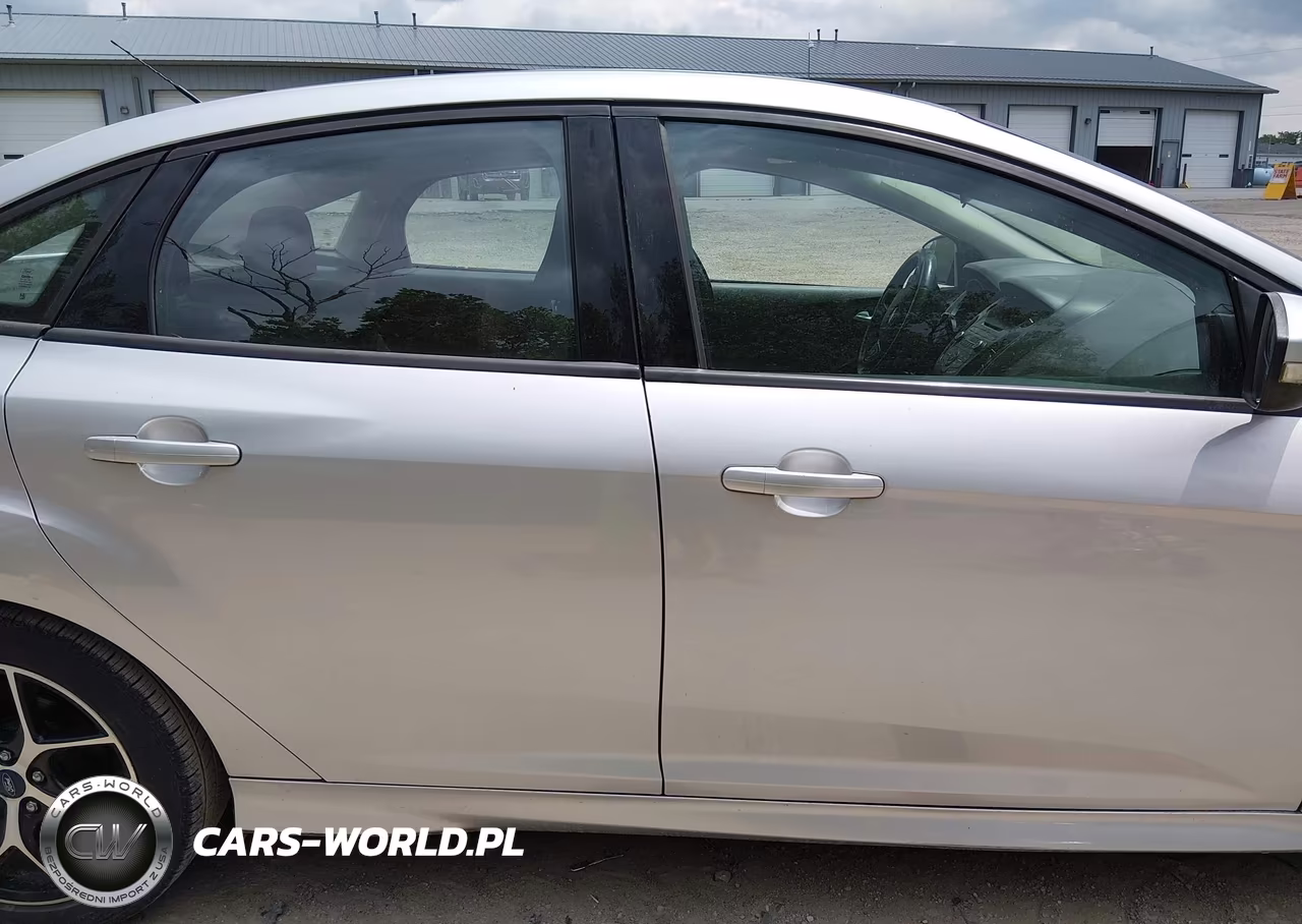 2015 Ford Focus Se VIN:1FADP3F27FL338841 - 13