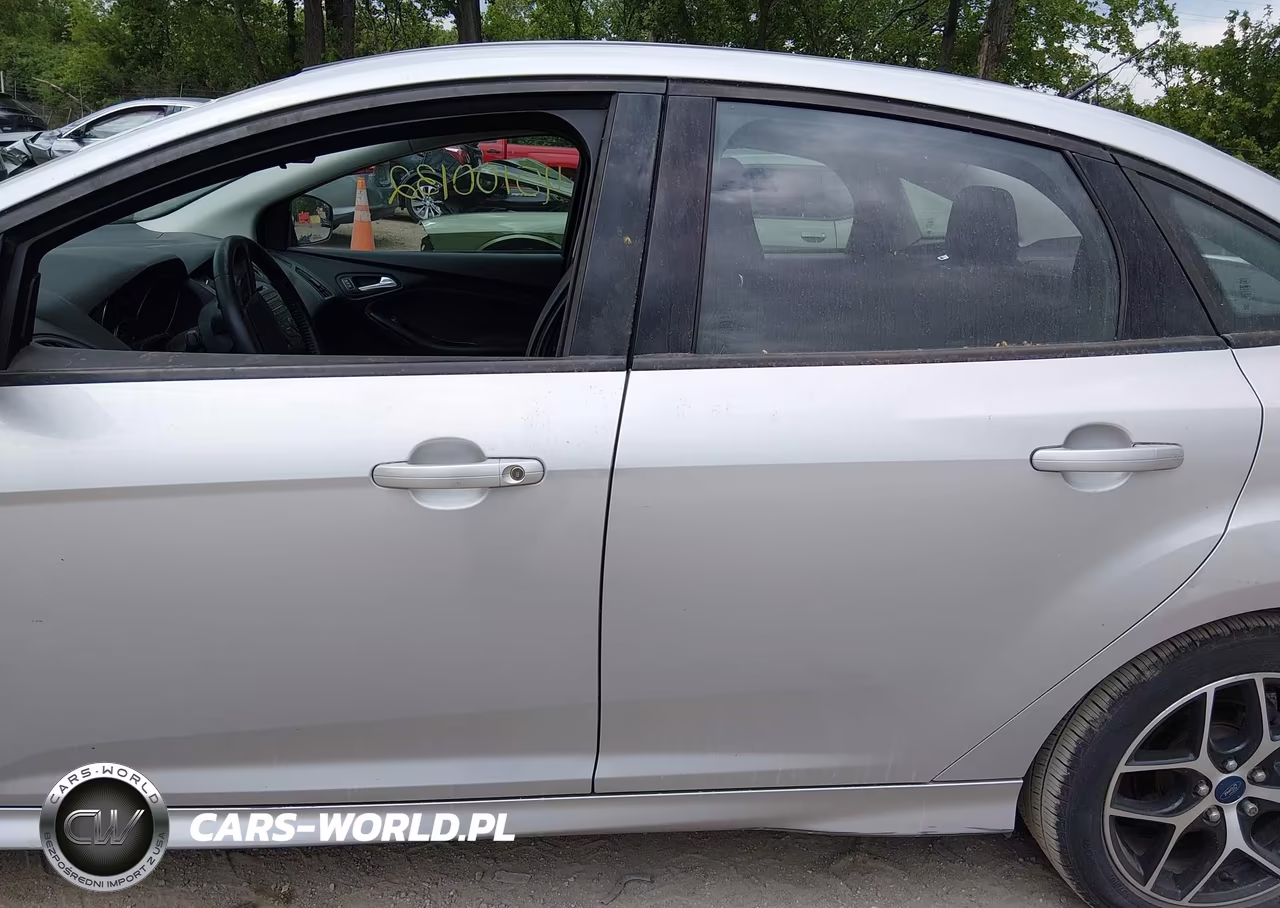 2015 Ford Focus Se VIN:1FADP3F27FL338841 - 14