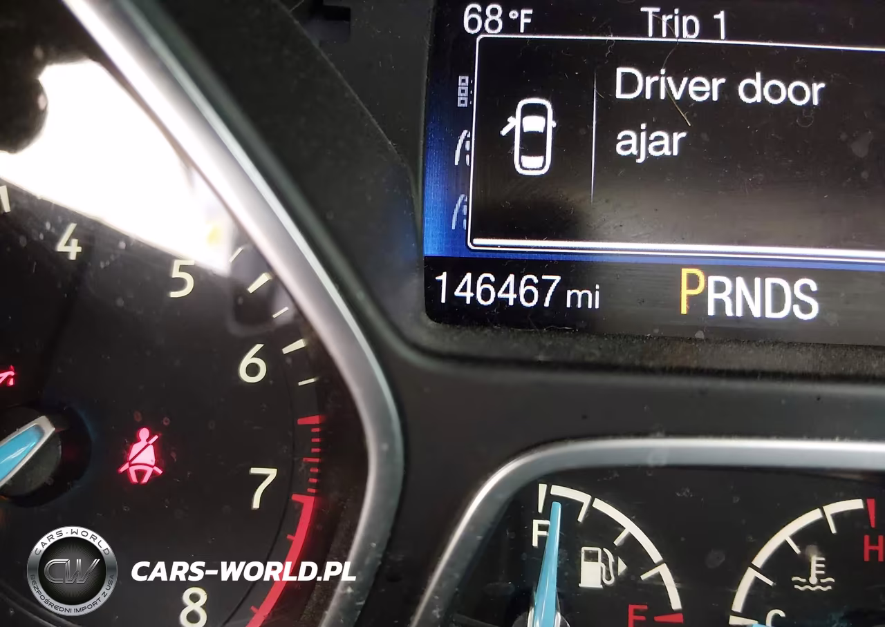 2015 Ford Focus Se VIN:1FADP3F27FL338841 - 15