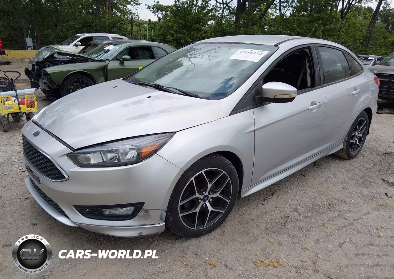 2015 Ford Focus Se VIN:1FADP3F27FL338841 - 2