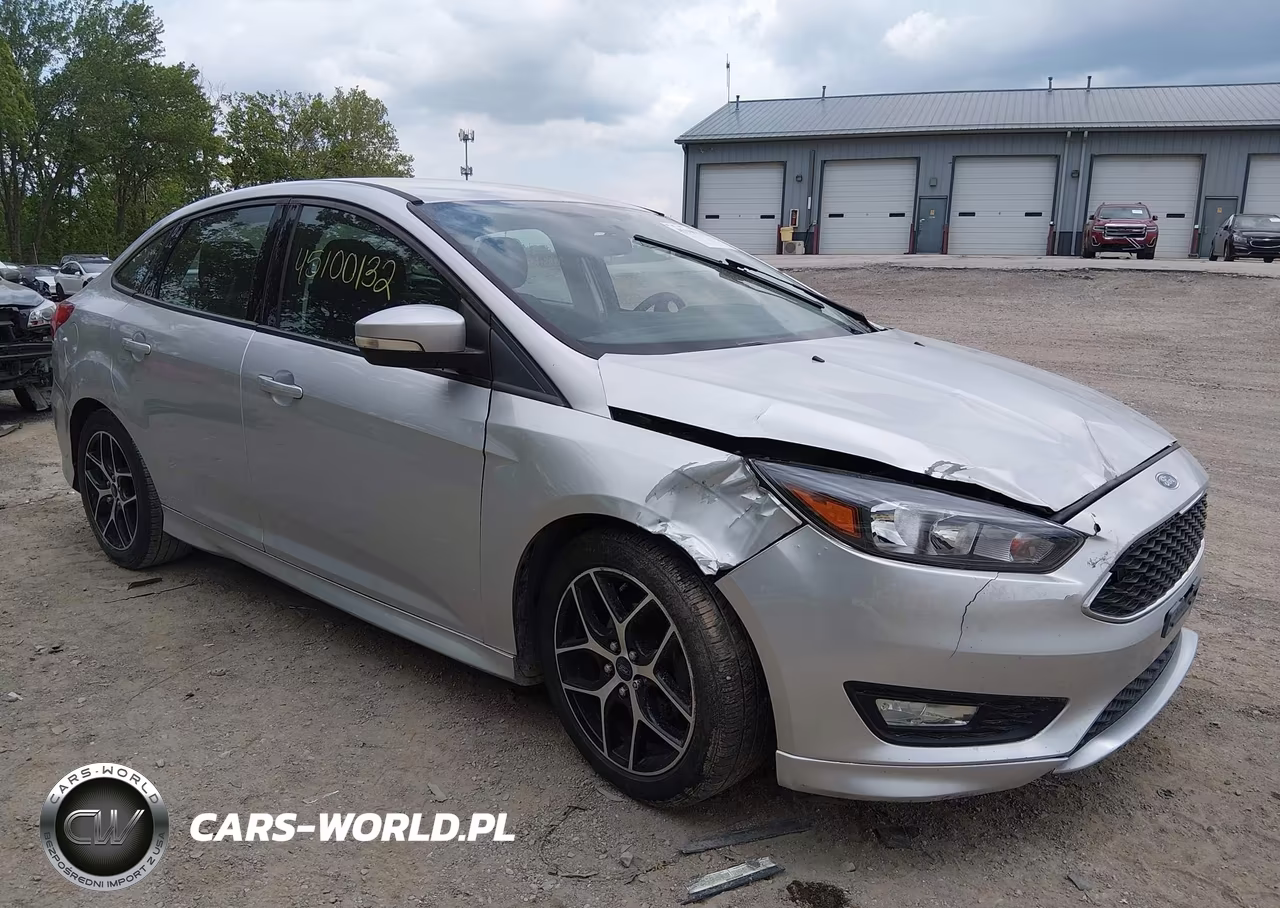 2015 Ford Focus Se VIN:1FADP3F27FL338841 - 6