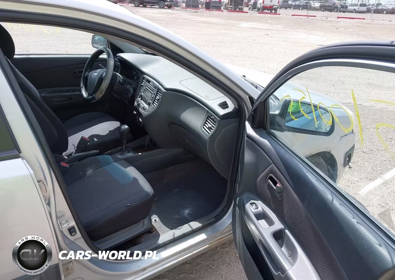 2008 Kia Rio Lx VIN:KNADE123586430273 - 5