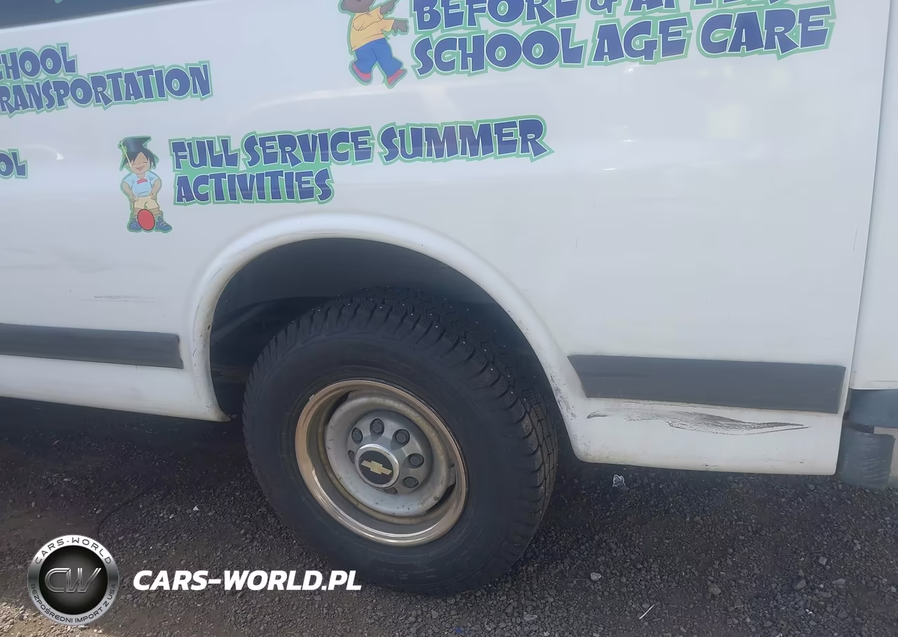2001 Chevrolet Express VIN:1GAHG39R811204907 - 12