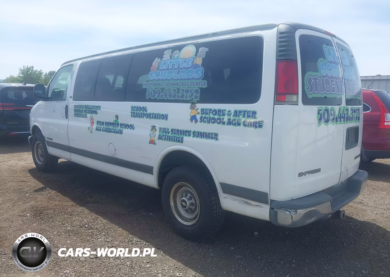 2001 Chevrolet Express VIN:1GAHG39R811204907 - 3