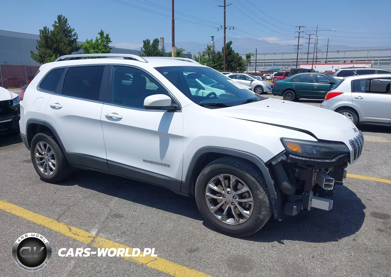 2019 Jeep Cherokee Latitude Plus Fwd