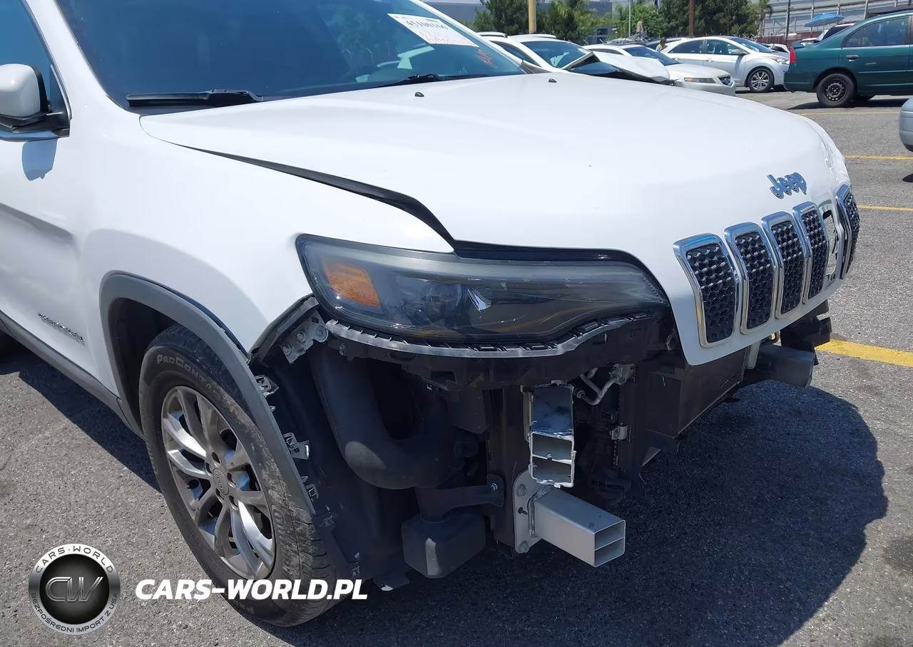 2019 Jeep Cherokee Latitude Plus Fwd VIN:1C4PJLLX0KD305290 - 18