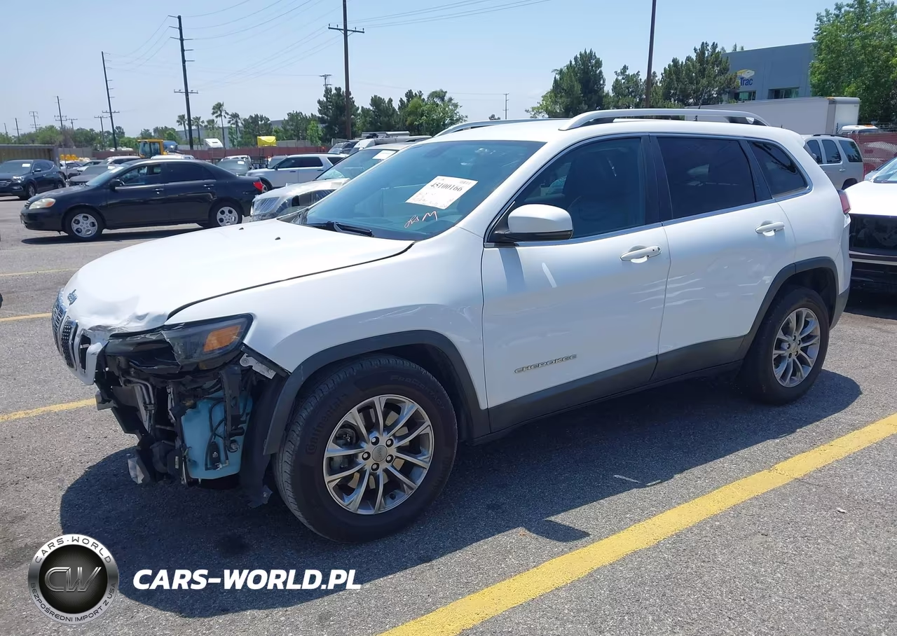 2019 Jeep Cherokee Latitude Plus Fwd VIN:1C4PJLLX0KD305290 - 2