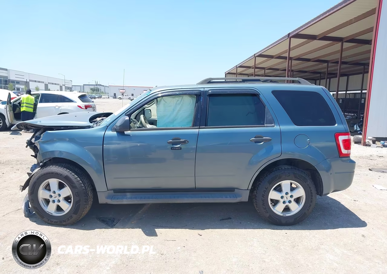 2011 Ford Escape Xlt VIN:1FMCU0DG4BKB59227 - 14