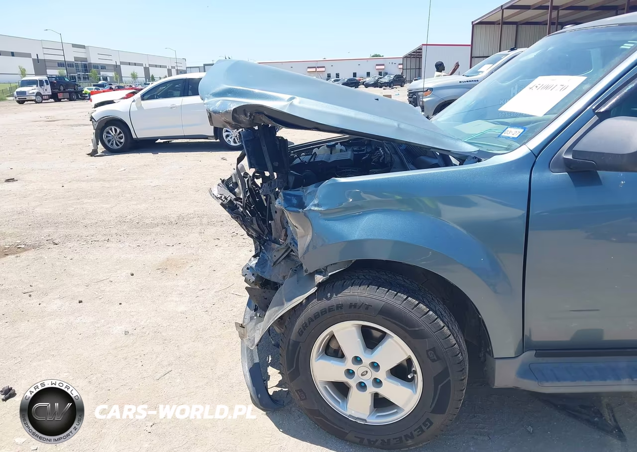 2011 Ford Escape Xlt VIN:1FMCU0DG4BKB59227 - 6