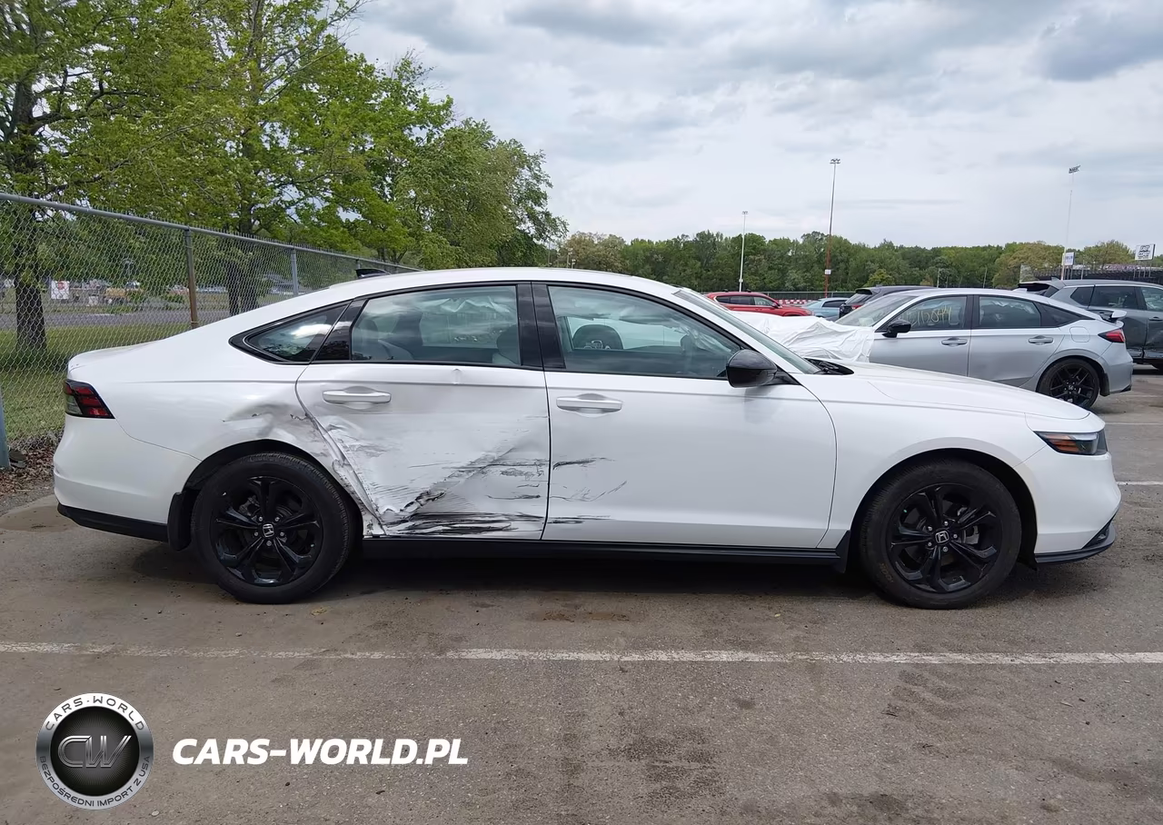 2025 Honda Accord Se VIN:1HGCY1F41SA007043 - 13
