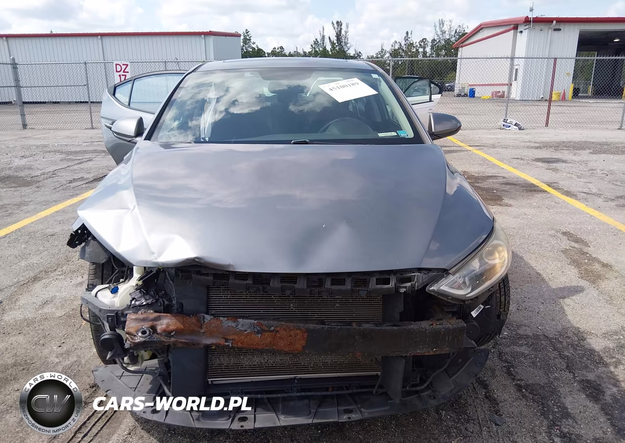 2018 Hyundai Elantra Value Edition VIN:5NPD84LF0JH387588 - 13