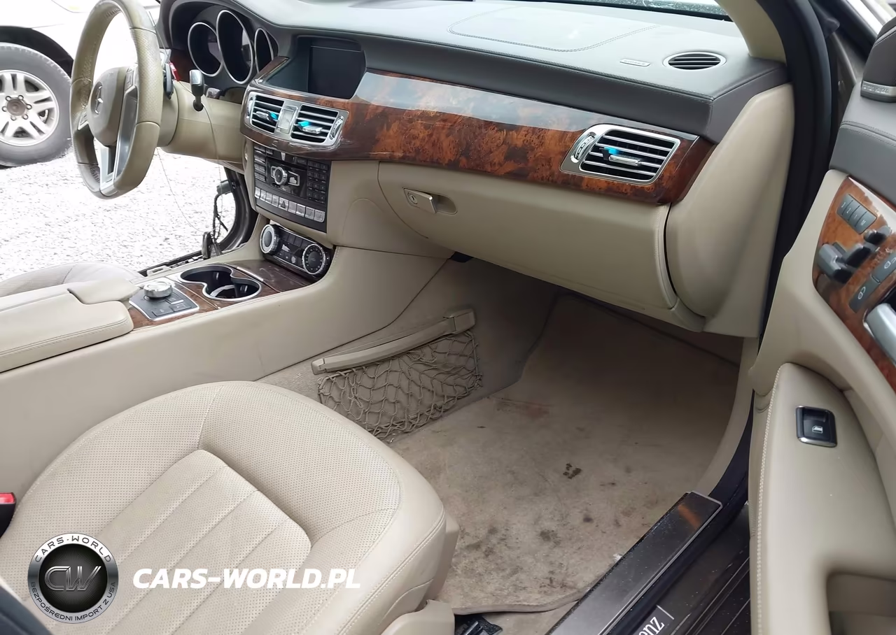 2012 Mercedes-Benz Cls 550 VIN:WDDLJ7DB8CA046310 - 5