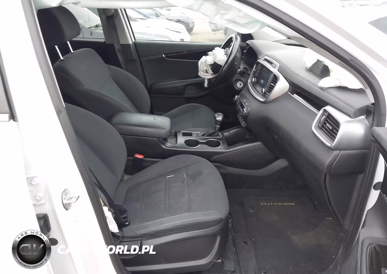 2019 Kia Sorento 2.4L Lx VIN:5XYPG4A39KG434246 - 5