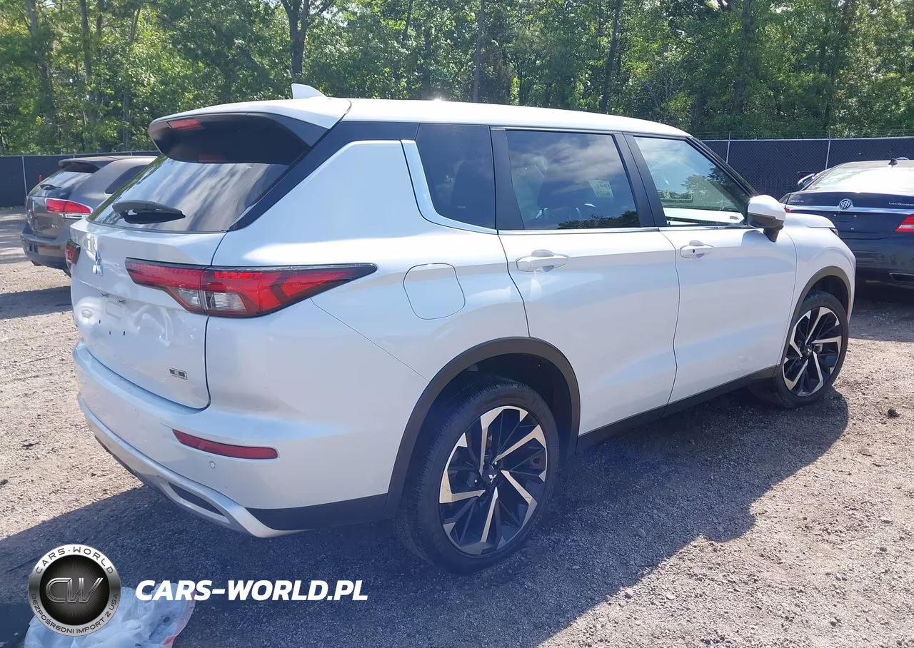 2023 Mitsubishi Outlander Se 2.5 2Wd-Se Black Edition 2Wd-Se Special Edition 2Wd VIN:JA4J3UA83PZ030522 - 4