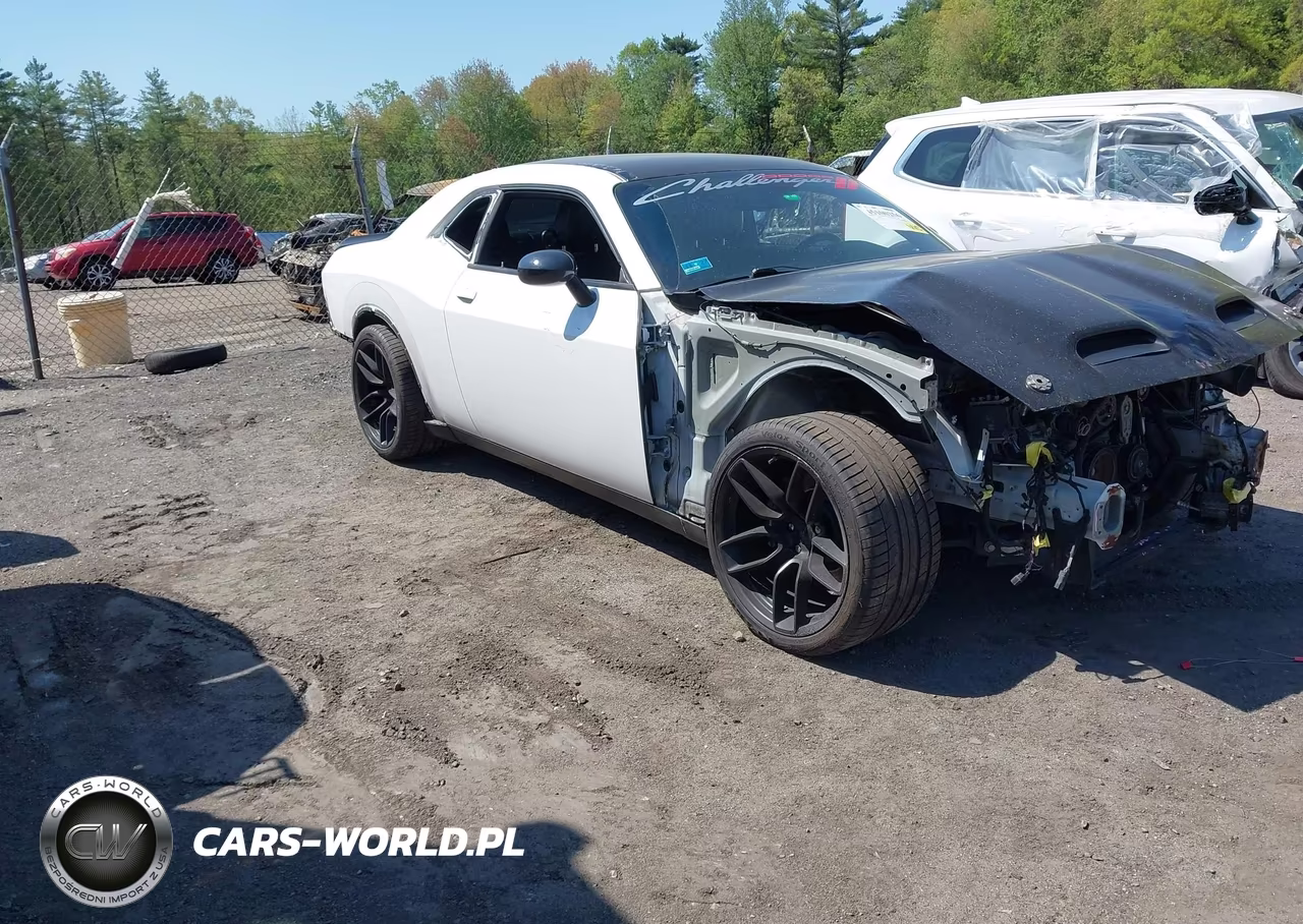 2016 Dodge Challenger R-T Scat Pack – zdjęcie 1 z 17