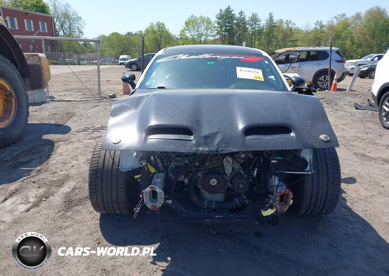 2016 Dodge Challenger R-T Scat Pack VIN:2C3CDZFJ7GH145696 - 13