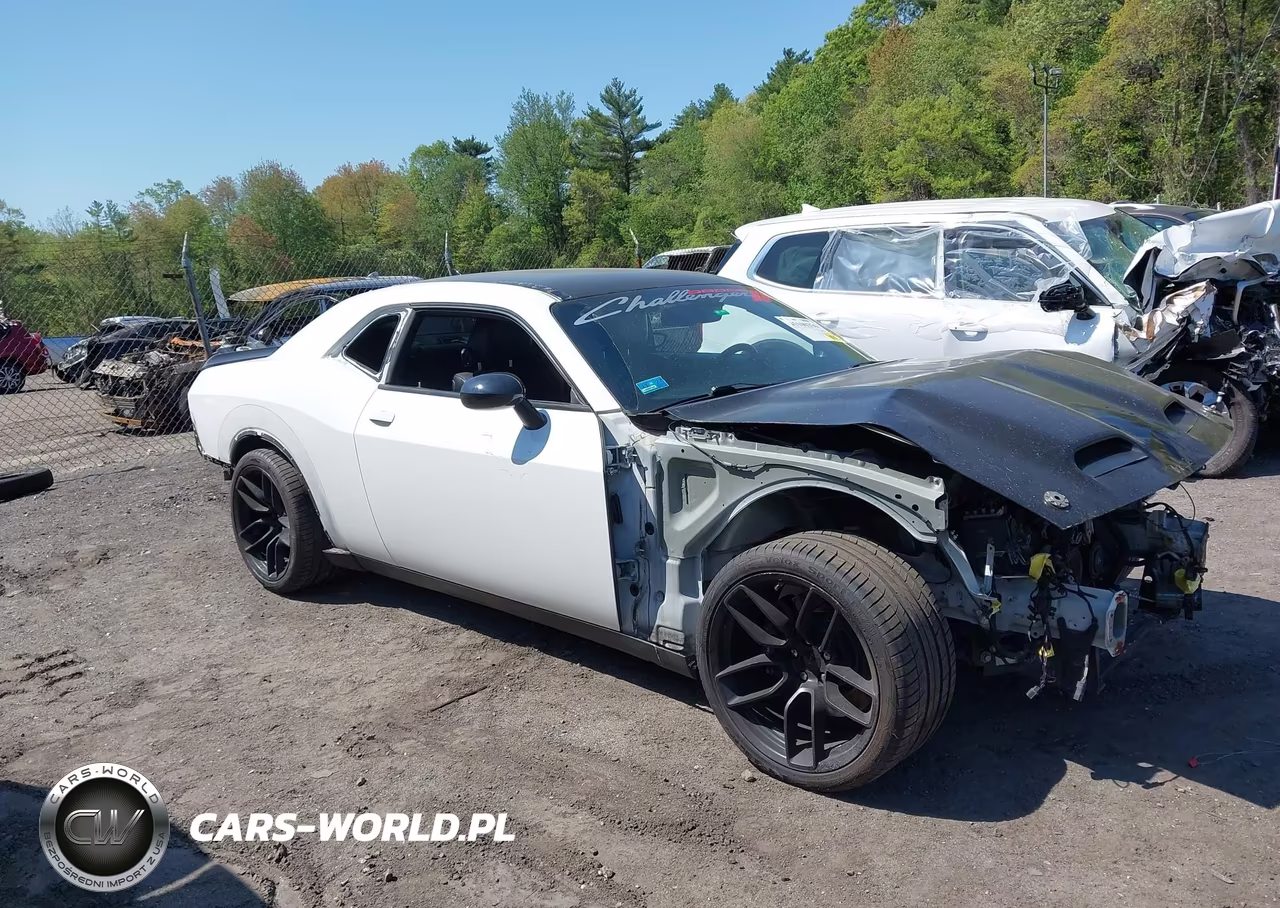 2016 Dodge Challenger R-T Scat Pack VIN:2C3CDZFJ7GH145696 - 14