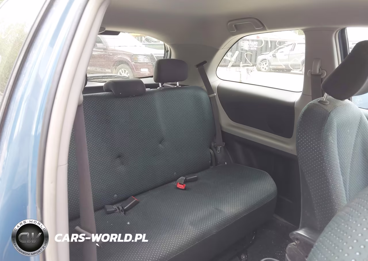 2007 Toyota Yaris VIN:JTDJT923075068996 - 8