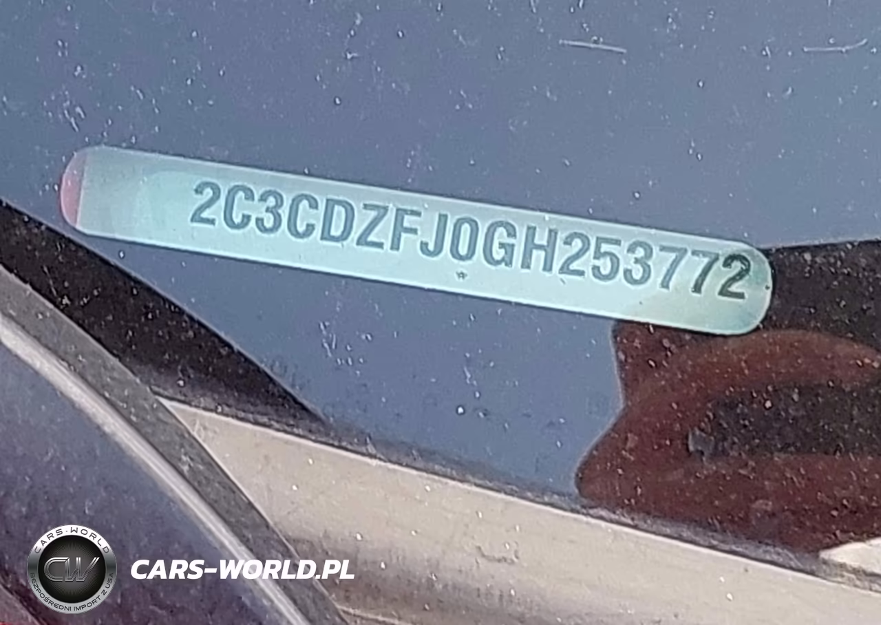 2016 Dodge Challenger 392 Hemi Scat Pack Shaker VIN:2C3CDZFJ0GH253772 - 9