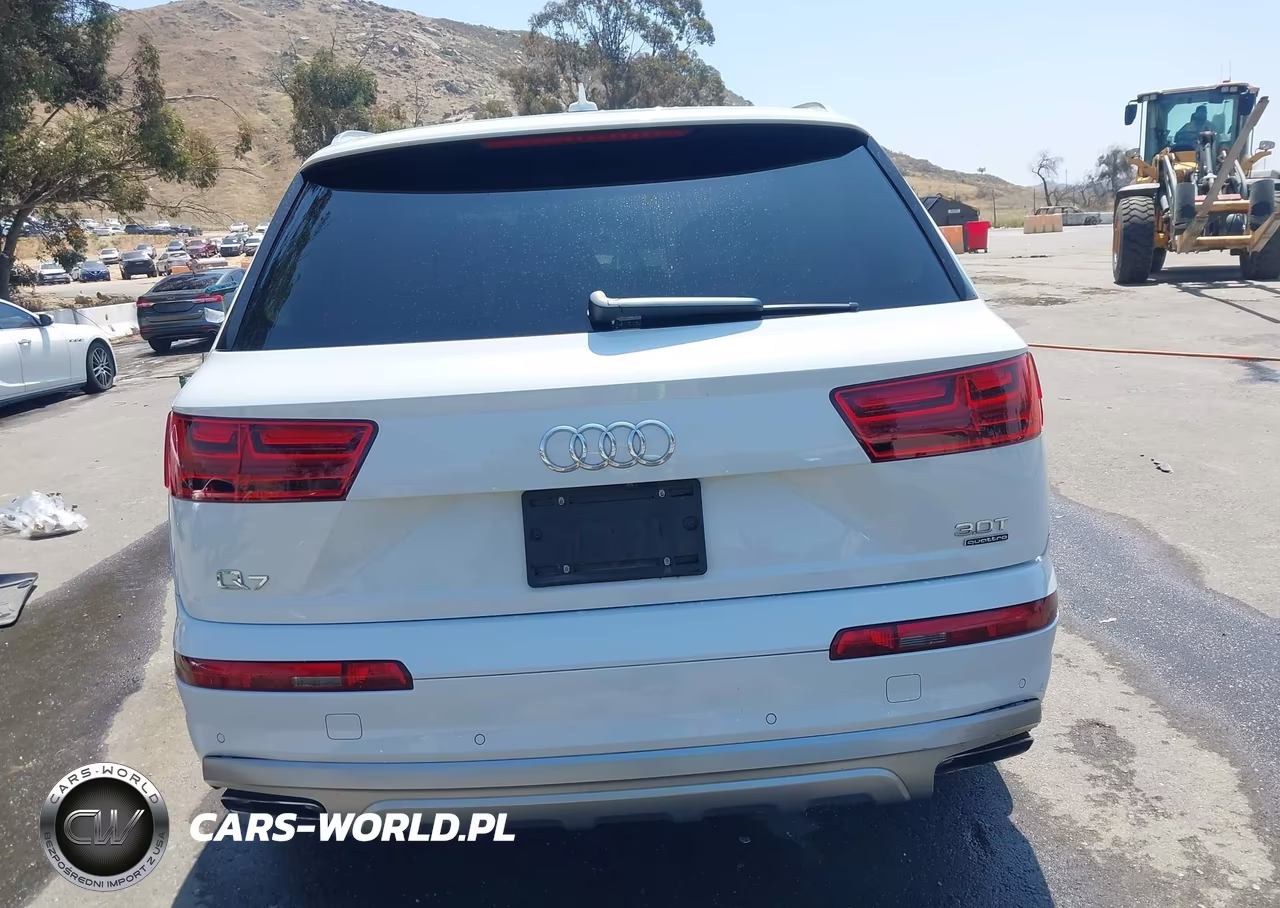 2017 Audi Q7 3.0T Premium VIN:WA1VAAF71HD032094 - 16