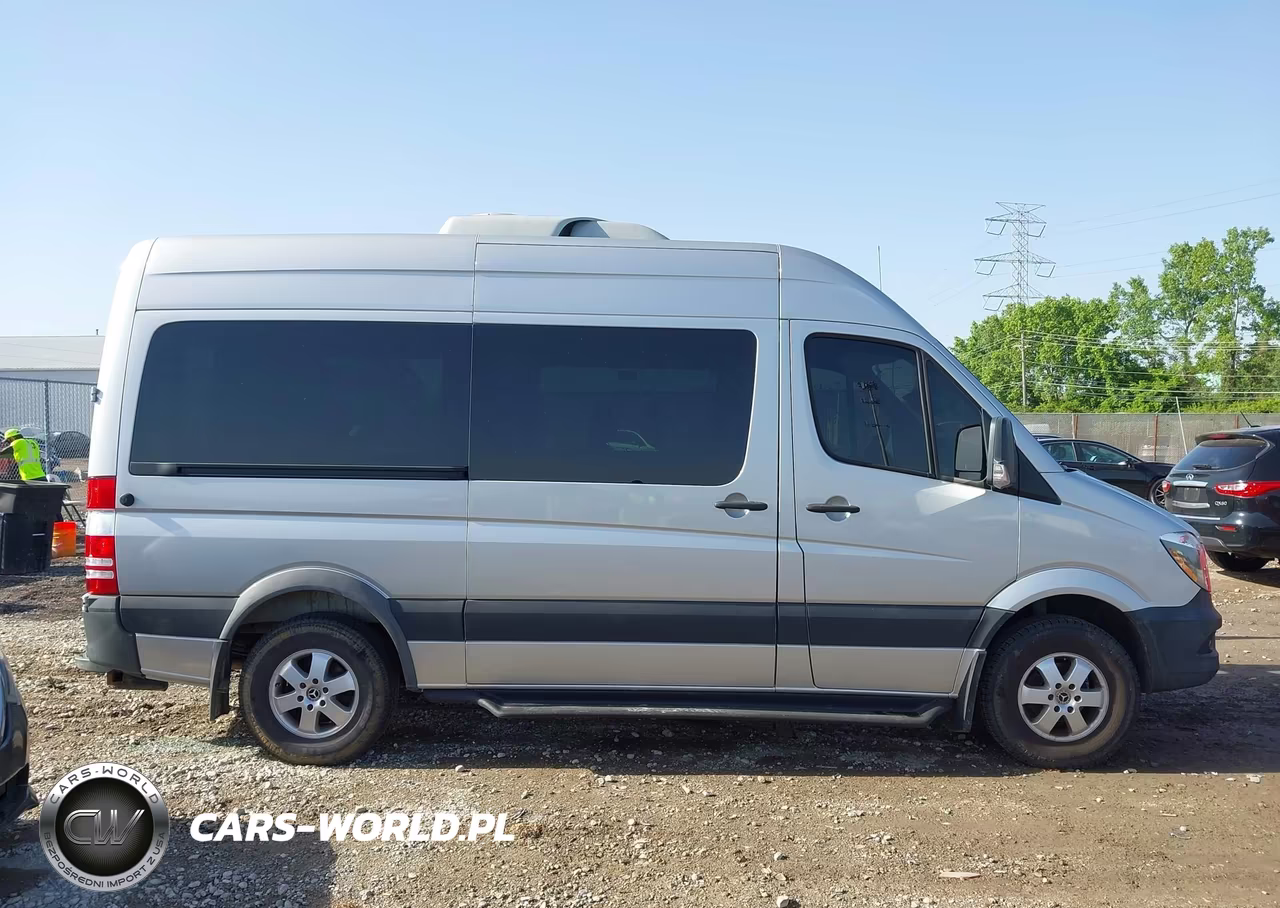 2018 Mercedes-Benz Sprinter 2500 Standard Roof V6 VIN:8BRPE7CD0JE158963 - 13