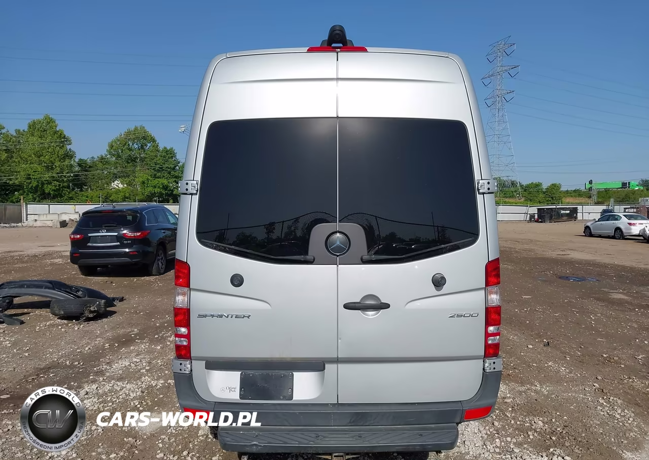 2018 Mercedes-Benz Sprinter 2500 Standard Roof V6 VIN:8BRPE7CD0JE158963 - 16