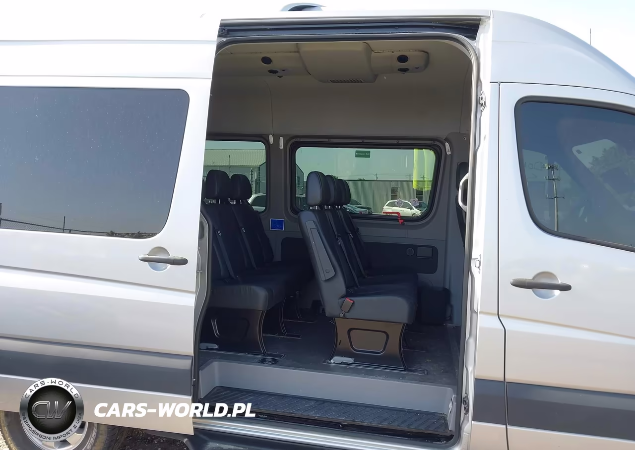 2018 Mercedes-Benz Sprinter 2500 Standard Roof V6 VIN:8BRPE7CD0JE158963 - 8