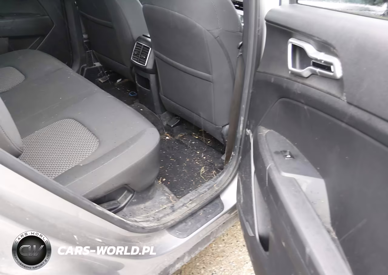 2023 Kia Sportage Hybrid Lx VIN:KNDPUCAG1P7058359 - 8