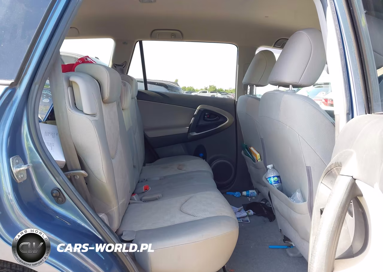 2011 Toyota Rav4 VIN:2T3ZF4DV2BW085554 - 8