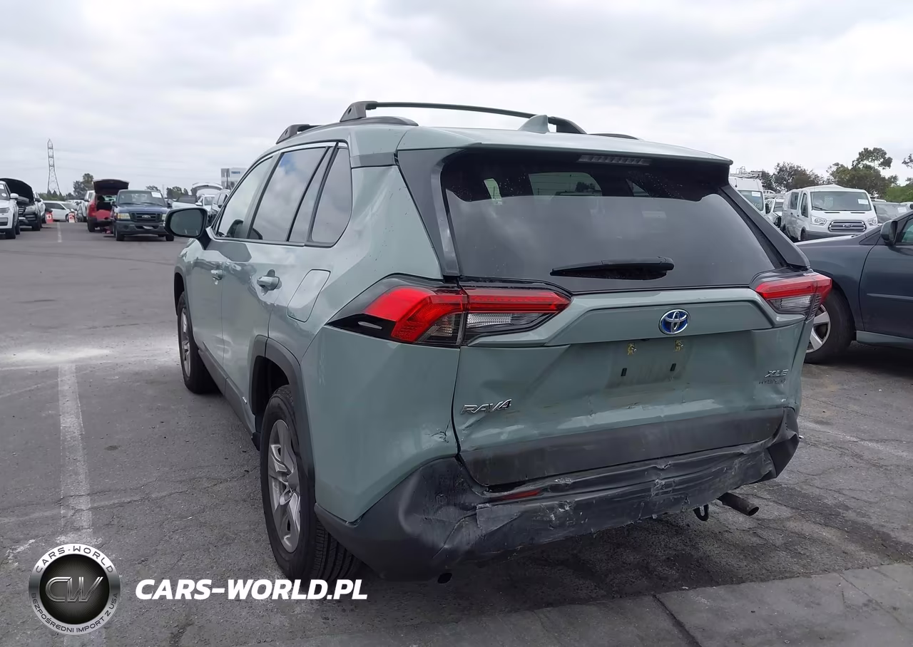 2023 Toyota Rav4 Hybrid Xle VIN:JTMRWRFV3PD173592 - 3