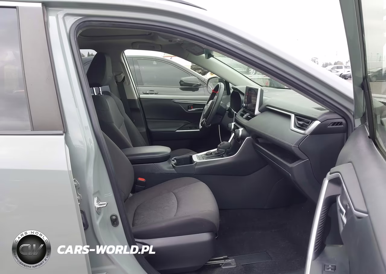 2023 Toyota Rav4 Hybrid Xle VIN:JTMRWRFV3PD173592 - 5