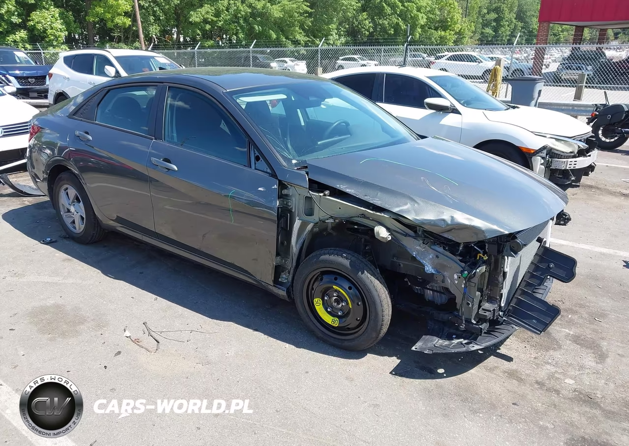 2025 Hyundai Elantra Se – zdjęcie 1 z 17