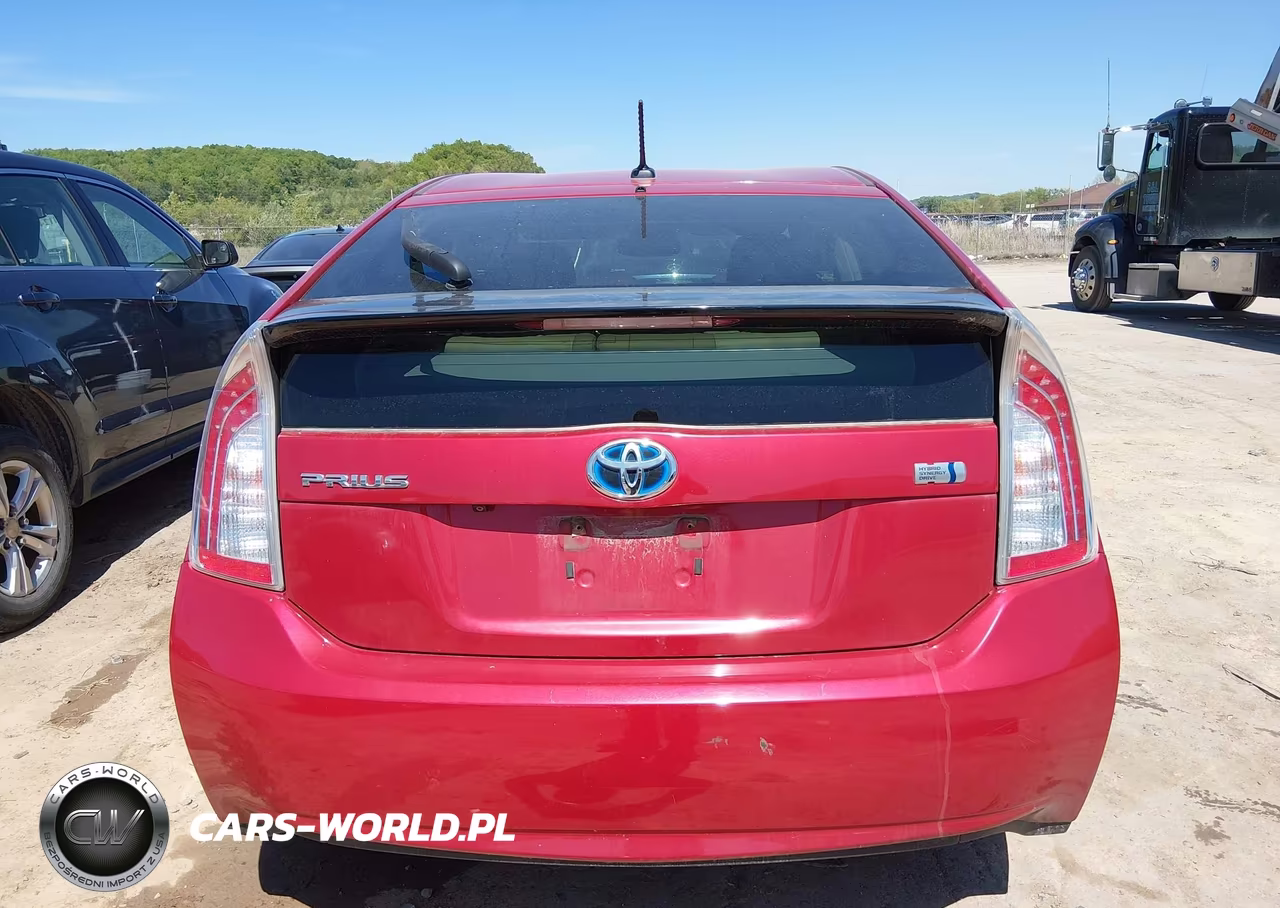 2013 Toyota Prius Four VIN:JTDKN3DU8D1621981 - 16