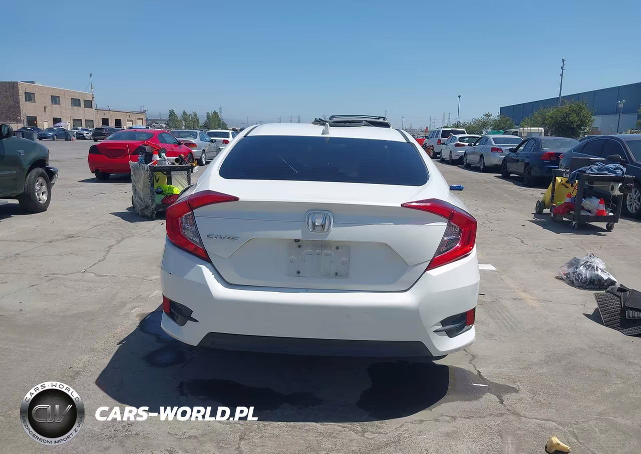 2018 Honda Civic Ex VIN:2HGFC2F79JH575844 - 17
