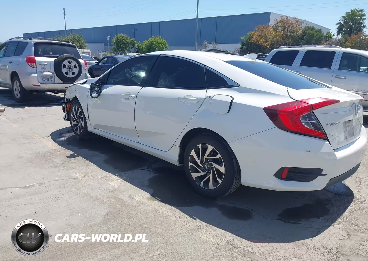 2018 Honda Civic Ex VIN:2HGFC2F79JH575844 - 3