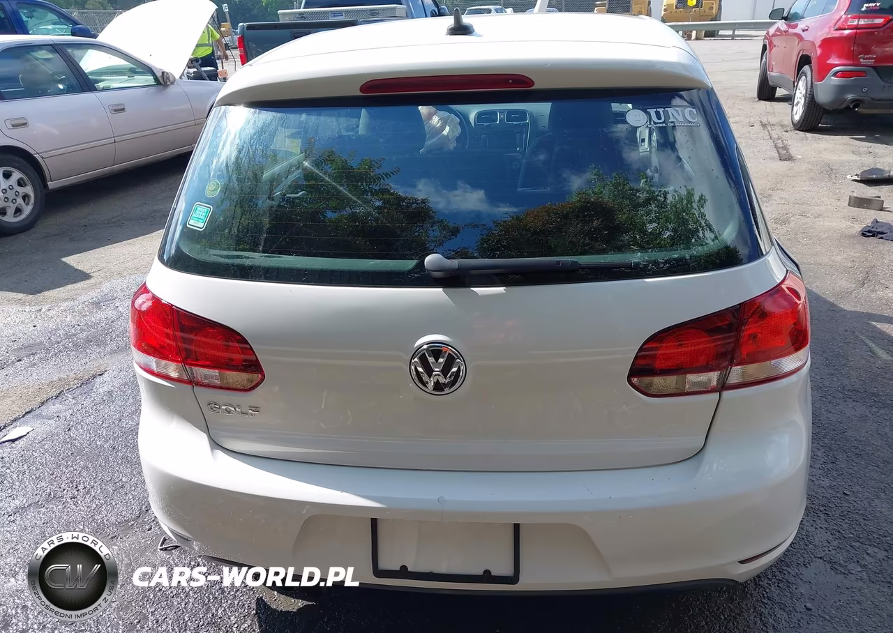 2013 Volkswagen Golf 2.5L 4-Door VIN:WVWDB7AJ5DW024180 - 16